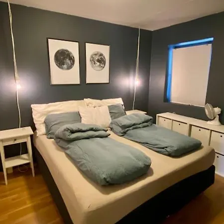 Apartment Sentralt I Med Solrik Balkong Og Parkering - Perfekt For Ons Stavanger